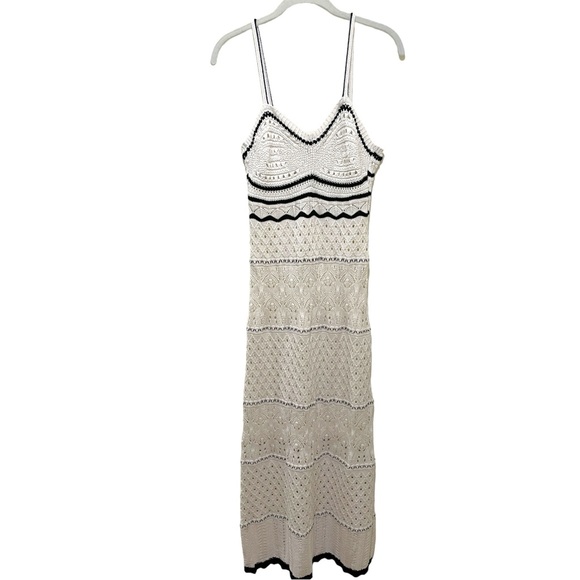 NWT Olive & Oak Crochet Maxi Dress, Size Medium Summer - Picture 4 of 16